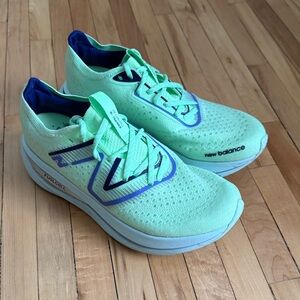 Women's New Balance FuelCell SuperComp Trainer size 9D